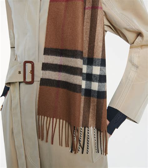 color block scarf burberry|burberry giant check cashmere scarf.